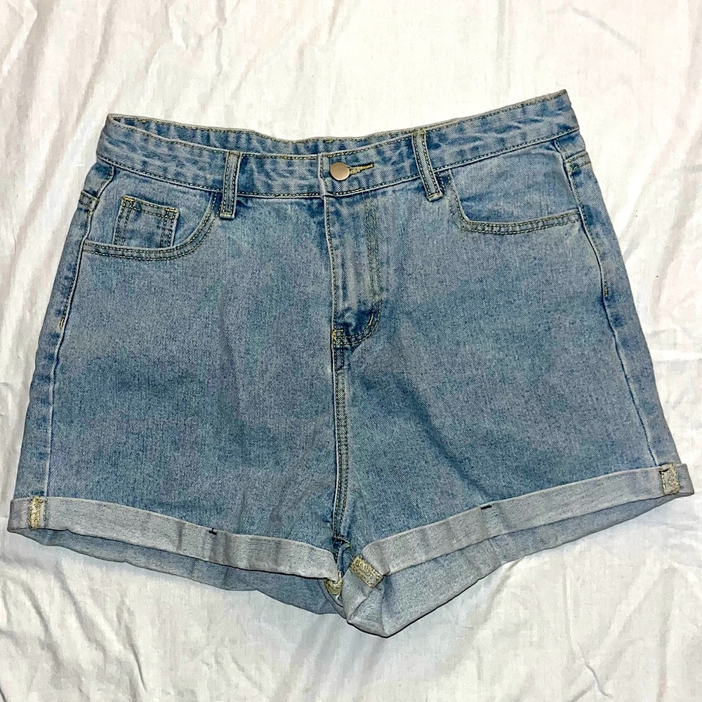 SHEIN Light Wash Jean Shorts
